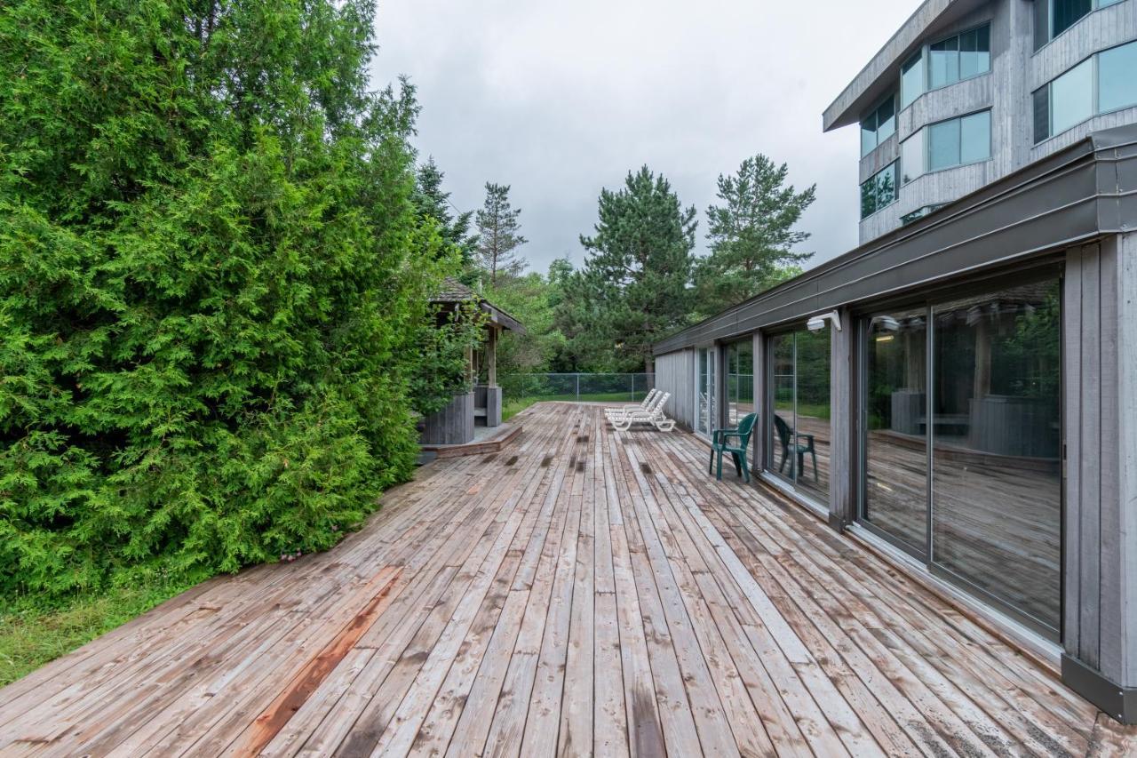 Condo avec parc aquatique ! Beaupré Extérieur photo