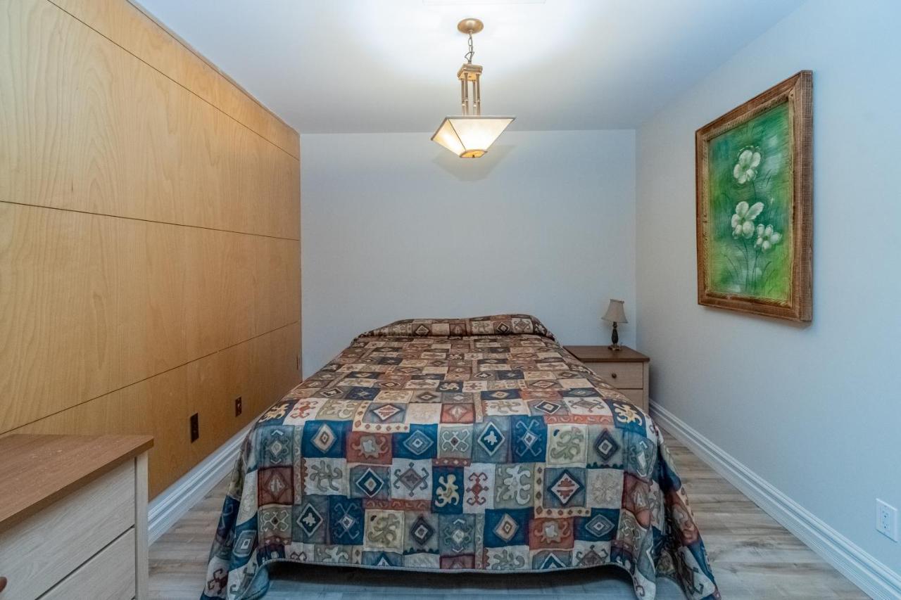 Condo avec parc aquatique ! Beaupré Extérieur photo