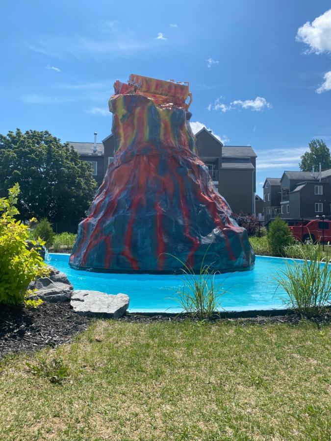 Condo avec parc aquatique ! Beaupré Extérieur photo